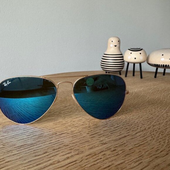 Ray Ban Unisex RB3025 112/17 Aviator Authentic Sunglasses - Picture 5 of 6